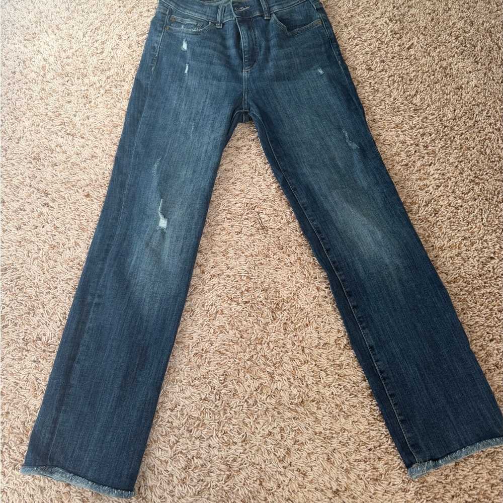 DL1961 Mid Rise Blue Jeans